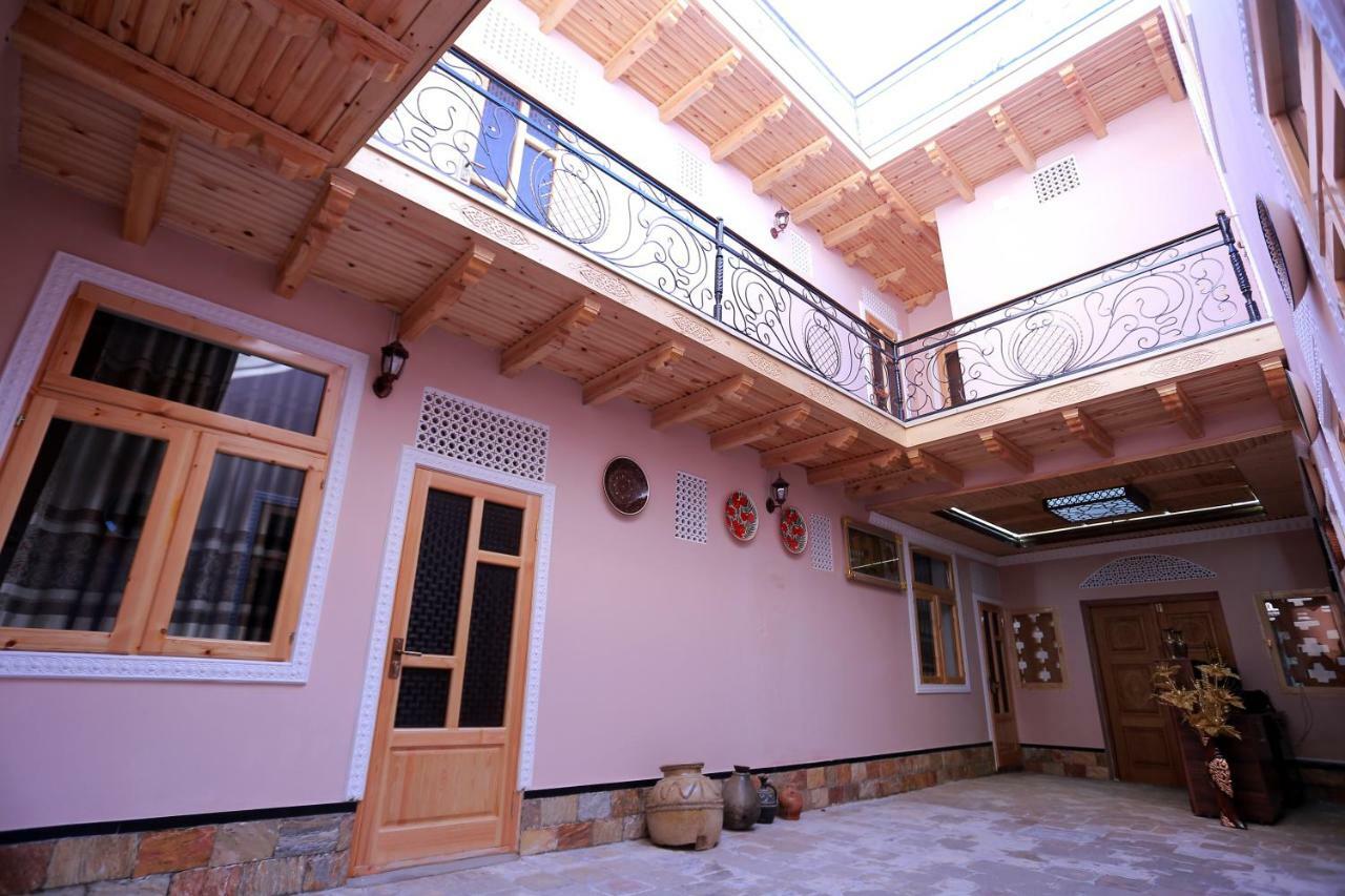 Anis-Pari Hotel بخارى المظهر الخارجي الصورة
