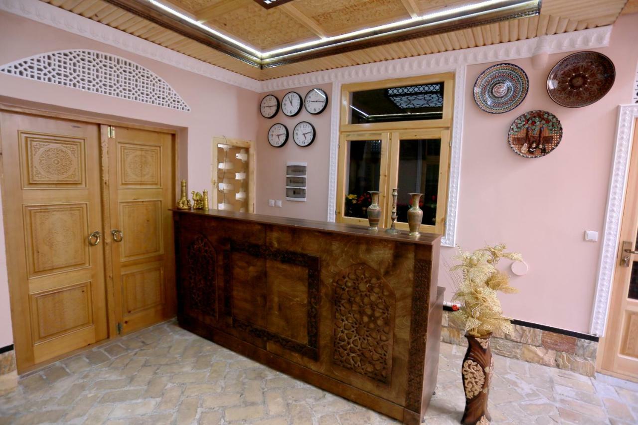 Anis-Pari Hotel بخارى المظهر الخارجي الصورة