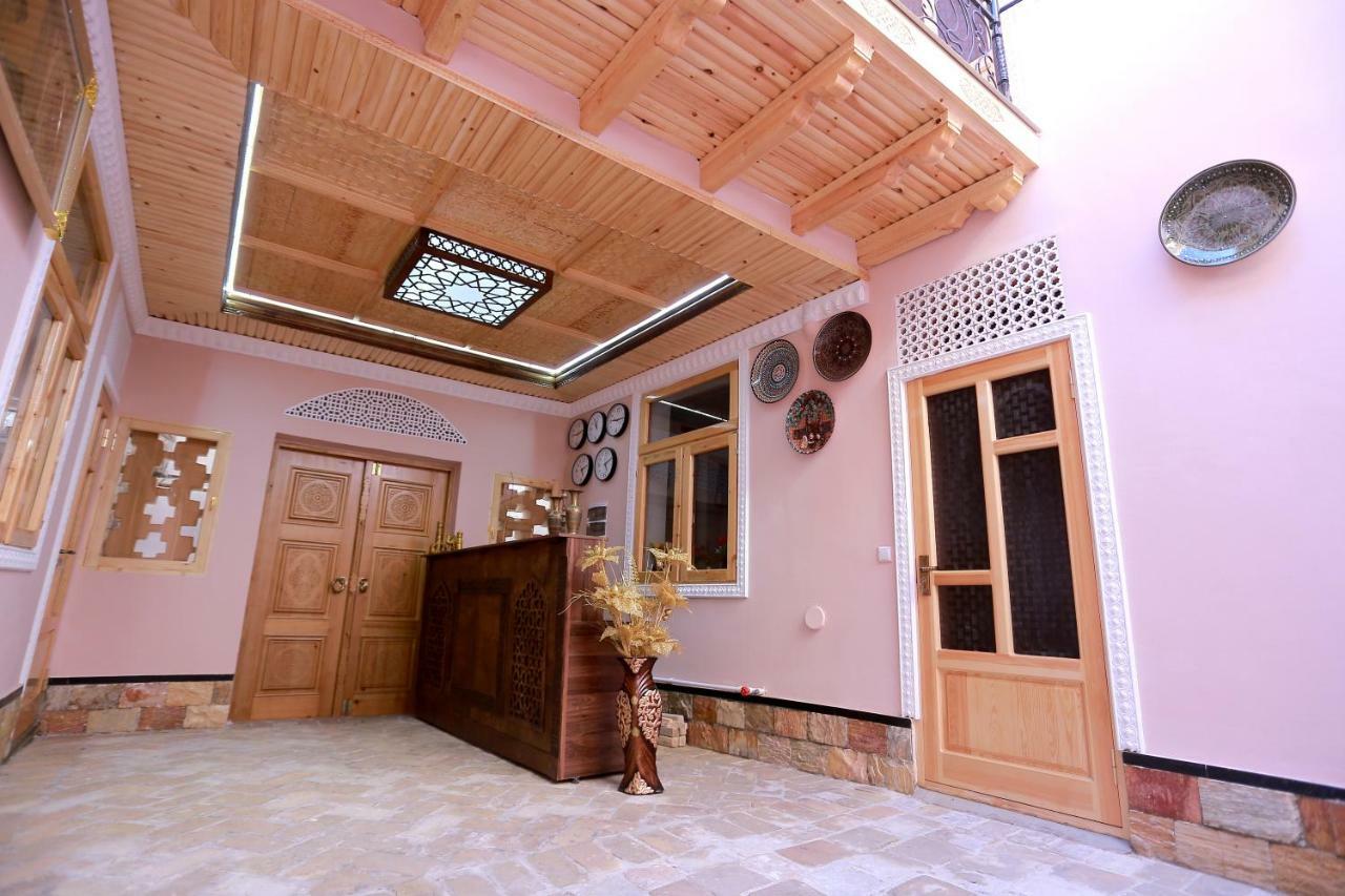 Anis-Pari Hotel بخارى المظهر الخارجي الصورة
