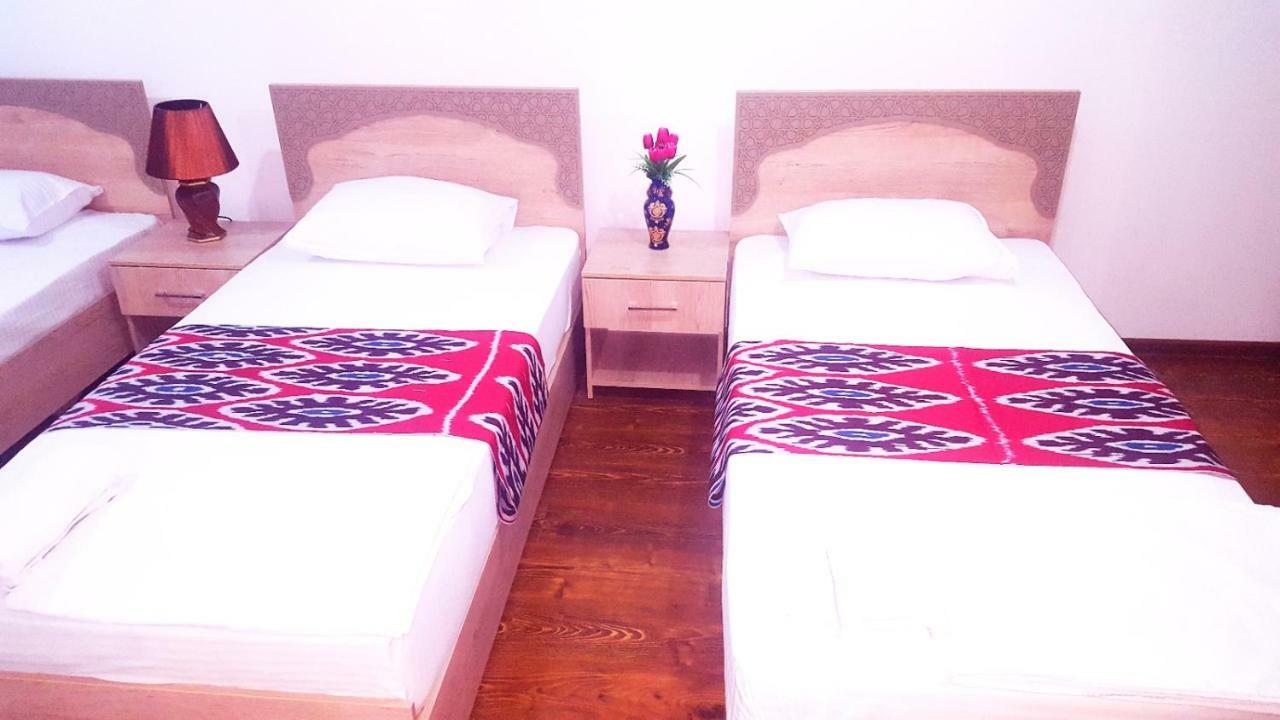 Anis-Pari Hotel بخارى المظهر الخارجي الصورة