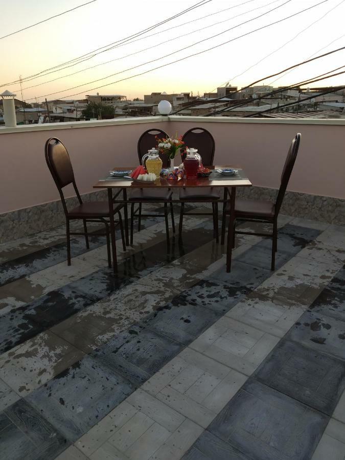 Anis-Pari Hotel بخارى المظهر الخارجي الصورة